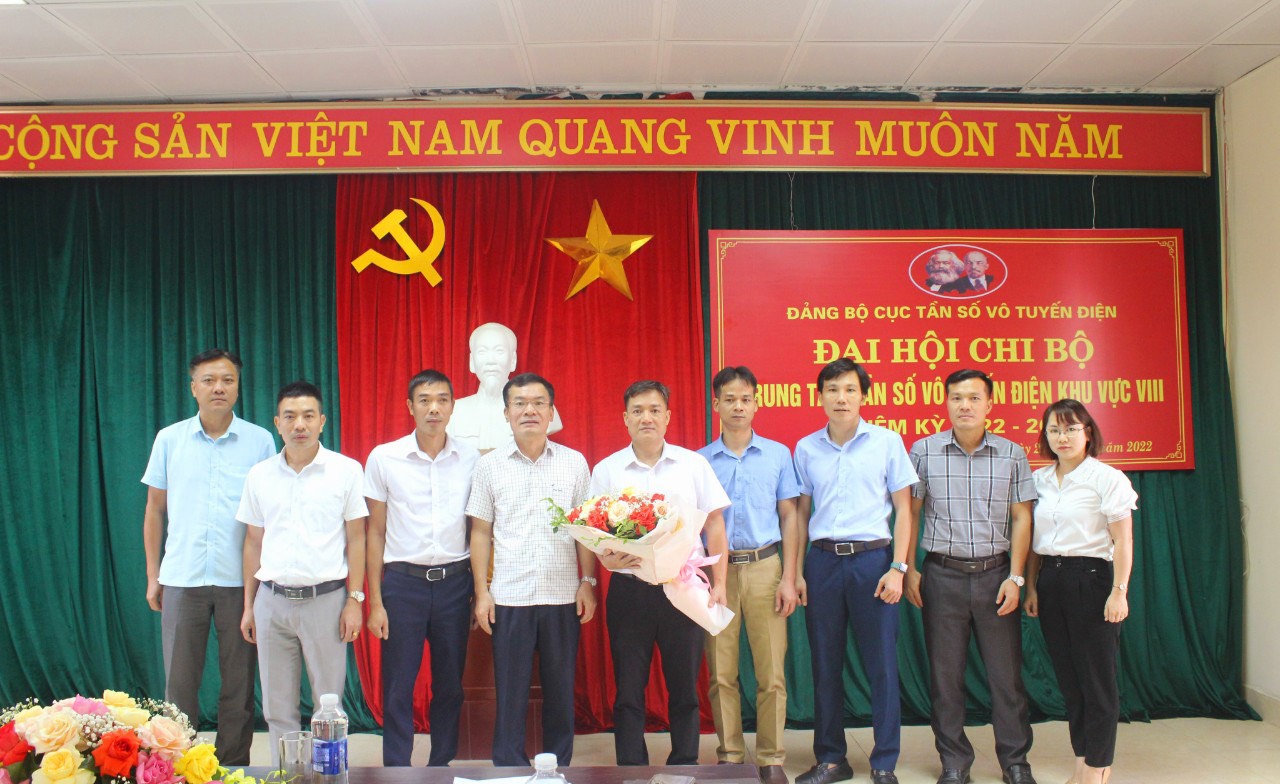 Đại hội Chi bộ Trung tâm Tần số vô tuyến điện khu vực VIII