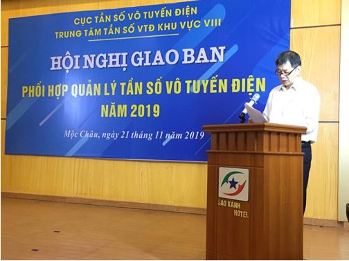 Ông Nguyễn Tiến Vũ Giang – Giám đốc Trung tâm VIII trình bày báo cáo tại Hội nghị